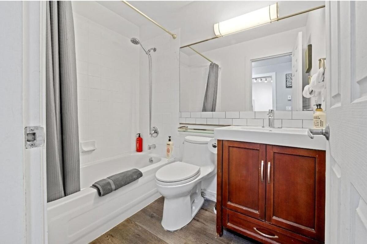 Apartment Cozy 1 Bedroom Downtown Vancouver
