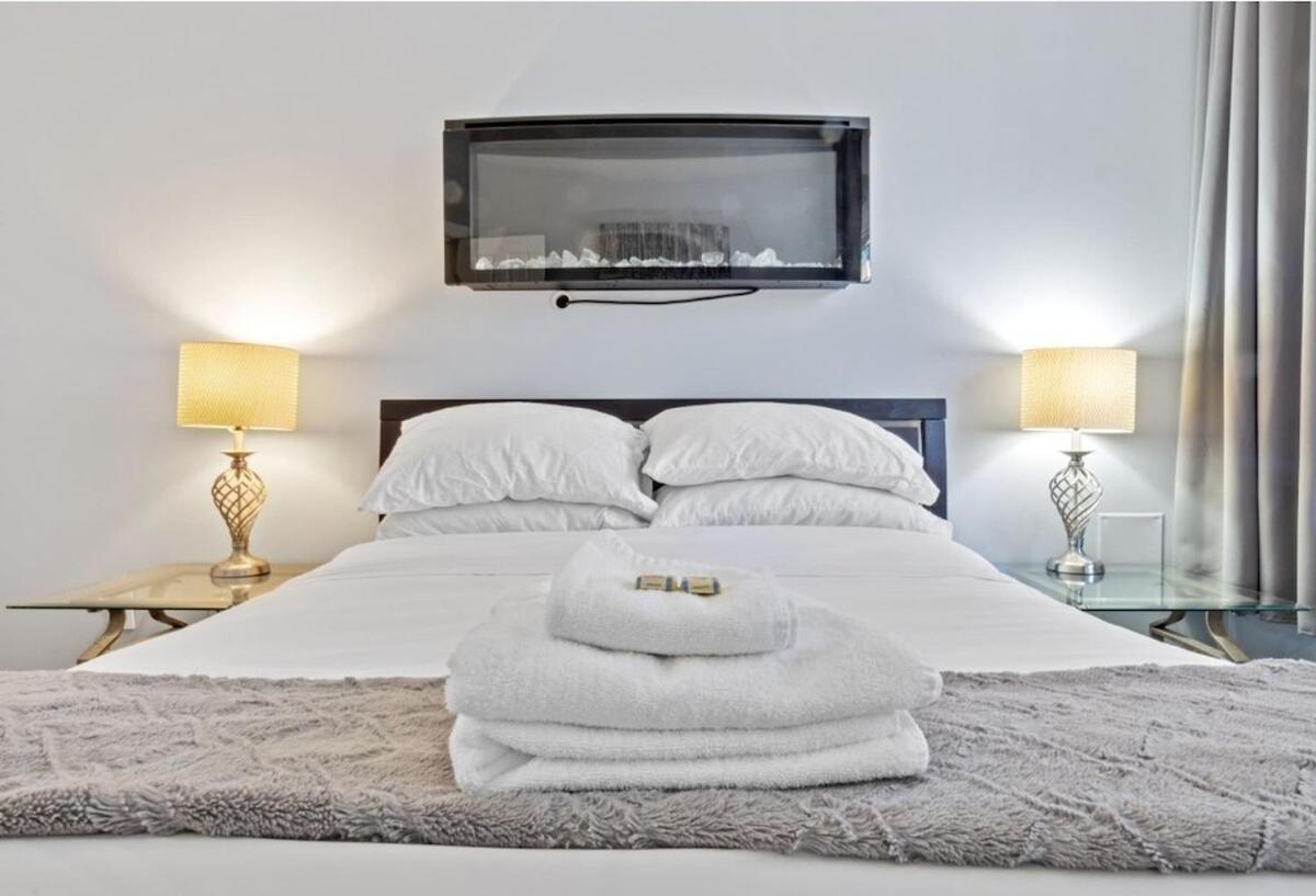 Cozy 1 Bedroom Downtown * Vancouver